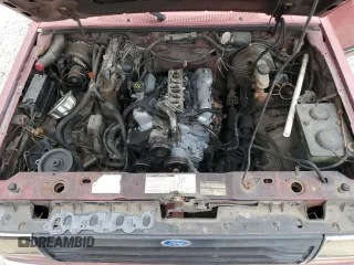 1992 Ford Explorer Eddie Bauer z VIN 1FMDU32X8NUB83368, wystawiony jako Copart lot #70852604 z przebiegiem 660 968 mil mil oraz Szkody całkowita. Historia ofert i sprzedaży dostępna na DreamBid. Obrazek 12.
