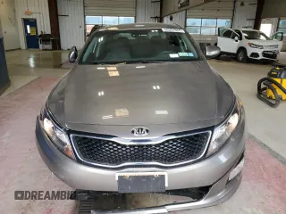 2015 Kia Optima LX z VIN 5XXGM4A71FG513142, wystawiony jako Copart lot #58557655 z przebiegiem 44 204 mil mil oraz Szkoda całkowita • Salvage title. Historia ofert i sprzedaży dostępna na DreamBid. Obrazek 5.