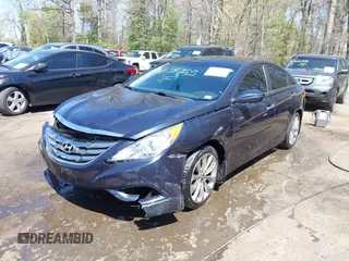2013 Hyundai Sonata Limited with VIN 5NPEC4AC4DH792661, listed as a IAAI auction lot 42034355 with 142,125 mi miles and . Bid and sale history available at carsss.com. Image 18.