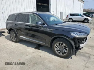 2023 Lincoln Aviator Livery z VIN 5LM5J0XCXPGL05549, wystawiony jako Copart lot #55621675 z przebiegiem 115 186 mil mil oraz Szkoda całkowita • Salvage title. Historia ofert i sprzedaży dostępna na DreamBid. Obrazek 4.