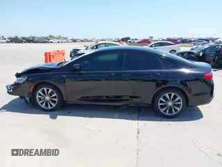 2015 Chrysler 200 S with VIN 1C3CCCBB0FN554918, listed as a IAAI auction lot 42008236 with 88,130 mi miles. Bid and sale history available at carsss.com. Image 14.