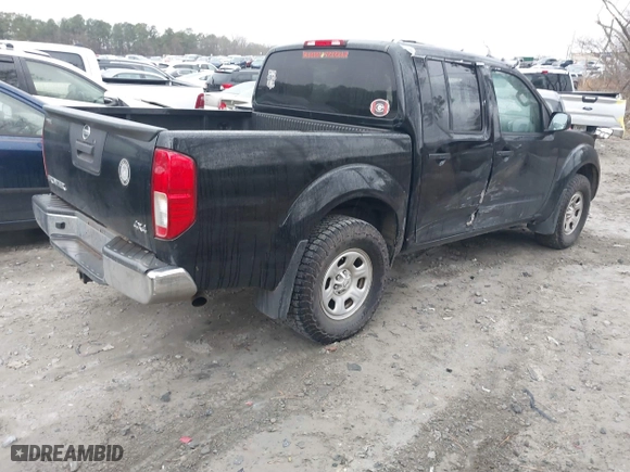 2015 Nissan Frontier SV with VIN 1N6AD0EV1FN766745, listed as a IAAI auction lot 41553521 with 107,919 mi miles. Bid and sale history available at carsss.com. Image 4.