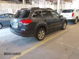 2011 Subaru Outback Premium z VIN 4S4BRBCC8B3435877, wystawiony jako IAAI lot #42164303 z przebiegiem 134 465 mil mil oraz . Historia ofert i sprzedaży dostępna na DreamBid. Obrazek 4.