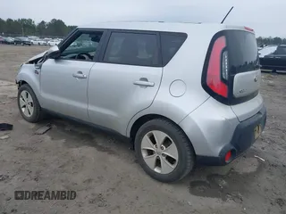 2014 Kia Soul with VIN KNDJN2A20E7702271, listed as a IAAI auction lot 41555814 with 125,296 mi miles. Bid and sale history available at carsss.com. Image 3.