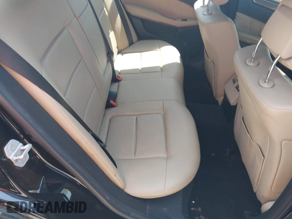 2010 Mercedes-Benz E 350 Luxury with VIN WDDHF8HBXAA102641, listed as a IAAI auction lot 42549879 with 199,517 mi miles and . Bid and sale history available at DreamBid. Image 8.