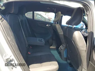 2023 Volvo C40 Recharge Pure Electric Ultimate with VIN YV4ED3GM9P2027892, listed as a Copart auction lot 60420974 with 19,650 mi miles and Salvage Title. Bid and sale history available at carsss.com. Image 10.