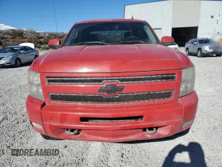 2011 Chevrolet Silverado 1500 LT with VIN 3GCPKSE3XBG314650, listed as a Copart auction lot 46709735 with 171,259 mi miles and Salvage Title. Bid and sale history available at DreamBid. Image 5.