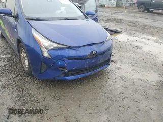 2018 Toyota Prius Two with VIN JTDKBRFU3J3071016, listed as a IAAI auction lot 41335582 with 179,542 mi miles and . Bid and sale history available at DreamBid. Image 6.