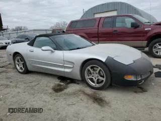 2003 Chevrolet Corvette with VIN 1G1YY32G335100634, listed as a Copart auction lot 43780385 with 85,839 mi miles and Clean Title. Bid and sale history available at carsss.com. Image 4.