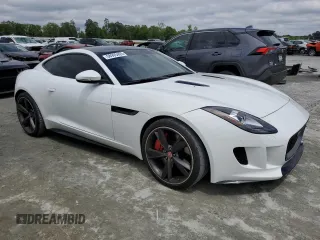 2015 Jaguar F-Type R z VIN SAJWA6DAXFMK15045, wystawiony jako Copart lot #58995495 z przebiegiem 51 044 mil mil oraz Tytuł czysty. Historia ofert i sprzedaży dostępna na DreamBid. Obrazek 4.