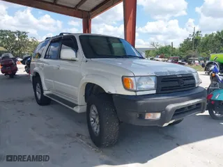 2002 Toyota 4Runner Limited with VIN JT3GN87R929000472, listed as a IAAI auction lot 42018408 with 214,550 mi miles. Bid and sale history available at carsss.com. Image 1.