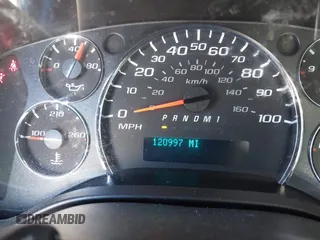 2017 GMC Savana Cargo z VIN 1GTW7AFF7H1915702, wystawiony jako IAAI lot #41768370 z przebiegiem 120 997 mil mil oraz . Historia ofert i sprzedaży dostępna na DreamBid. Obrazek 15.