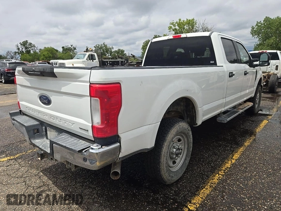 2018 Ford F-350 Platinum with VIN 1FT7W3B60JEB74705, listed as a IAAI auction lot 42679244 with 128,227 mi miles and . Bid and sale history available at DreamBid. Image 20.