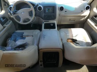 2003 Ford Expedition Eddie Bauer z VIN 1FMFU17L03LC20743, wystawiony jako Copart lot #65754075 z przebiegiem 393 836 mil mil oraz Czysty tytuł • Clean title. Historia ofert i sprzedaży dostępna na DreamBid. Obrazek 8.