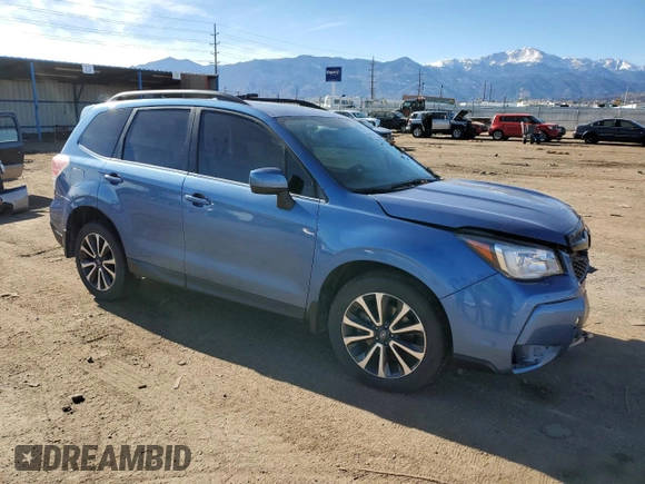 2018 Subaru Forester Premium with VIN JF2SJGECXJH511415, listed as a Copart auction lot 82927724 with 85,939 mi miles and Salvage Title. Bid and sale history available at carsss.com. Image 4.
