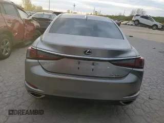 2020 Lexus ES 350 с VIN 58ADZ1B17LU062726, выставлен на аукционе Copart как лот 49990744 с пробегом 102 947 миль миль и Списание • Salvage title. История ставок и продаж доступна на DreamBid. Изображение 6.