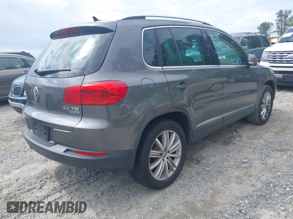 2012 Volkswagen Tiguan S z VIN WVGBV7AX7CW000265, wystawiony jako IAAI lot #42182004 z przebiegiem 173 537 mil mil oraz . Historia ofert i sprzedaży dostępna na DreamBid. Obrazek 4.