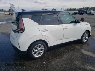 2024 Kia Soul S with VIN KNDJ23AU9R7231615, listed as a Copart auction lot 48921765 with 21,877 mi miles and Salvage title. Bid and sale history available at DreamBid. Image 3.