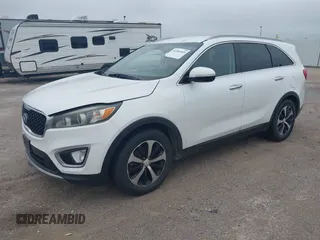 2017 Kia Sorento EX with VIN 5XYPH4A54HG307072, listed as a IAAI auction lot 42381045 with 231,533 mi miles and . Bid and sale history available at DreamBid. Image 2.