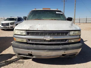 2001 Chevrolet Silverado 3500 with VIN 1GCJC39G01F121834, listed as a Copart auction lot 47854955 with 322,707 mi miles and Clean Title. Bid and sale history available at carsss.com. Image 5.