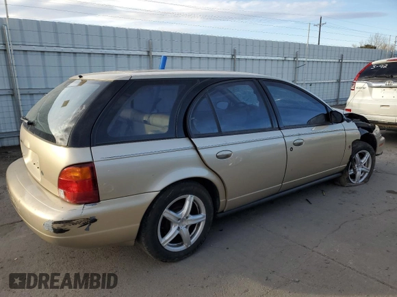 1997 Saturn SW z VIN 1G8ZK8276VZ295659, wystawiony jako Copart lot #47964235 z przebiegiem 122 219 mil mil oraz Szkody całkowita. Historia ofert i sprzedaży dostępna na DreamBid. Obrazek 3.