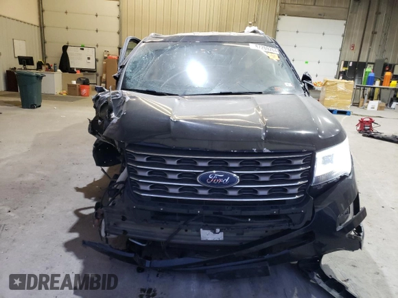 2017 Ford Explorer XLT with VIN 1FM5K8D82HGD46662, listed as a Copart auction lot 87269264 with Not Provided miles and Salvage Title. Bid and sale history available at DreamBid. Image 5.