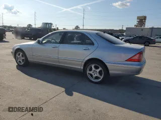 2005 Mercedes-Benz S-Class 5.0L with VIN WDBNG75J05A445852, listed as a Copart auction lot 74355324 with 0 mi miles and Clean Title. Bid and sale history available at carsss.com. Image 2.
