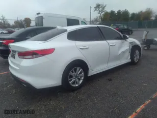 2017 Kia Optima LX with VIN 5XXGT4L30HG156438, listed as a IAAI auction lot 34861118 with 52,128 mi miles. Bid and sale history available at carsss.com. Image 4.