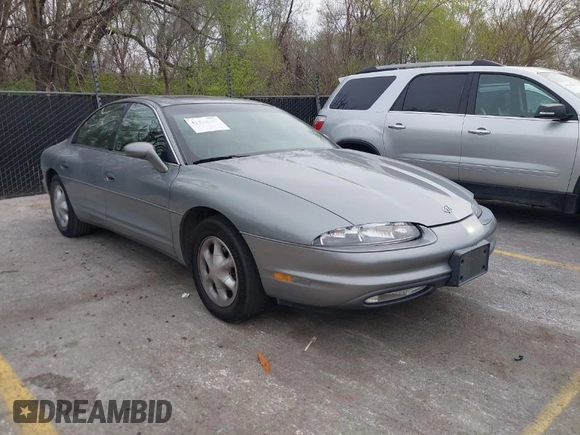 1995 Oldsmobile Aurora with VIN 1G3GR52C2S4100055, listed as a IAAI auction lot 41918157 with 106,329 mi miles and . Bid and sale history available at DreamBid. Image 1.