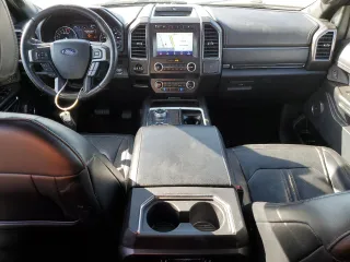 2021 Ford Expedition Max Limited z VIN 1FMJK2AT1MEA09605, wystawiony jako Copart lot #57977685 z przebiegiem 113 289 mil mil oraz Szkoda całkowita • Salvage title. Historia ofert i sprzedaży dostępna na DreamBid. Obrazek 8.