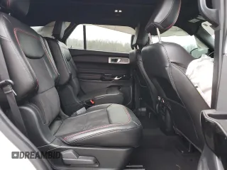 2022 Ford Explorer ST-Line with VIN 1FMSK8KH2NGA28901, listed as a Copart auction lot 48319385 with 51,394 mi miles and Clean title. Bid and sale history available at DreamBid. Image 11.