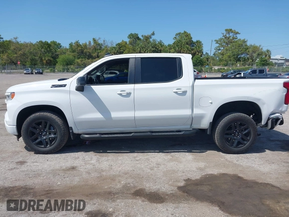 2024 Chevrolet Silverado 1500 RST with VIN 1GCUDEED0RZ147166, listed as a IAAI auction lot 42017050 with 28,860 mi miles. Bid and sale history available at carsss.com. Image 14.