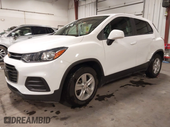 2020 Chevrolet Trax LS with VIN 3GNCJKSB9LL294422, listed as a IAAI auction lot 41603327 with 24,895 mi miles and . Bid and sale history available at DreamBid. Image 2.