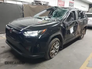 2024 Toyota RAV4 XLE Premium with VIN 2T3A1RFV3RC405031, listed as a IAAI auction lot 41977587 with 9,272 mi miles and . Bid and sale history available at DreamBid. Image 18.