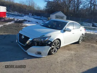 2020 Nissan Altima Platinum with VIN 1N4BL4FV3LN304396, listed as a IAAI auction lot 41441448 with 105,664 mi miles and . Bid and sale history available at carsss.com. Image 19.