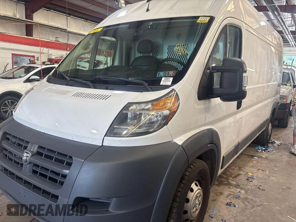 2018 Ram ProMaster Cargo z VIN 3C6TRVDG5JE112252, wystawiony jako IAAI lot #42399558 z przebiegiem 159 166 mil mil oraz . Historia ofert i sprzedaży dostępna na DreamBid. Obrazek 16.