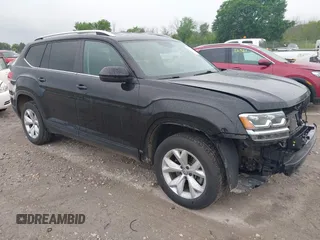 2019 Volkswagen Atlas SE with VIN 1V2LR2CAXKC540300, listed as a IAAI auction lot 42541783 with 101,429 mi miles and . Bid and sale history available at DreamBid. Image 1.
