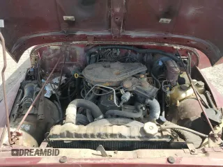 1987 Jeep Wrangler z VIN 2BCCV8137HB529480, wystawiony jako Copart lot #60081245 z przebiegiem 717 279 mil mil oraz Czysty tytuł • Clean title. Historia ofert i sprzedaży dostępna na DreamBid. Obrazek 11.