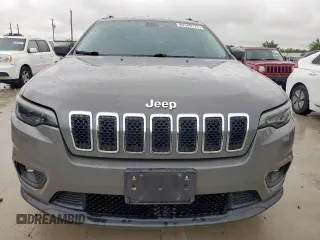 2019 Jeep Cherokee Latitude Plus with VIN 1C4PJLLB3KD357999, listed as a Copart auction lot 60349725 with 79,061 mi miles and Clean title. Bid and sale history available at DreamBid. Image 5.