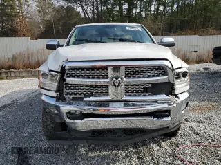 2017 Ram 2500 Laramie with VIN 3C6UR5FL6HG781174, listed as a Copart auction lot 43960375 with 68,304 mi miles and Salvage Title. Bid and sale history available at carsss.com. Image 5.