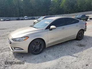 2018 Ford Fusion SE z VIN 3FA6P0LU1JR249113, wystawiony jako Copart lot #57502385 z przebiegiem 108 711 mil mil oraz Szkoda całkowita • Salvage title. Historia ofert i sprzedaży dostępna na DreamBid. Obrazek 1.