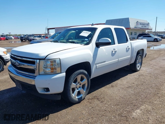 2008 Chevrolet Silverado 1500 1LT with VIN 3GCEC13058G305273, listed as a IAAI auction lot 41630003 with 301,420 mi miles and . Bid and sale history available at DreamBid. Image 16.