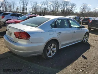 2012 Volkswagen Passat SE with VIN 1VWBP7A31CC095240, listed as a Copart auction lot 50832545 with 116,154 mi miles and Clean Title. Bid and sale history available at carsss.com. Image 3.