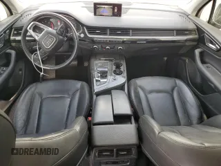 2018 Audi Q7 Premium z VIN WA1AAAF73JD050147, wystawiony jako Copart lot #59269483 z przebiegiem 83 853 mil mil oraz . Historia ofert i sprzedaży dostępna na DreamBid. Obrazek 8.