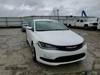 2015 Chrysler 200 S z VIN 1C3CCCBB5FN710029, wystawiony jako Copart lot #51744345 z przebiegiem 177 546 mil mil oraz Nie do naprawy • Non repairable. Historia ofert i sprzedaży dostępna na DreamBid. Obrazek 10.