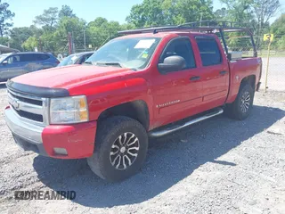 2008 Chevrolet Silverado 1500 Work Truck with VIN 2GCEC13C981113504, listed as a IAAI auction lot 42052052 with 290,072 mi miles and . Bid and sale history available at DreamBid. Image 2.