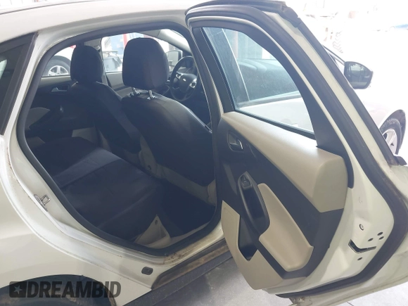 2012 Ford Focus SE with VIN 1FAHP3F23CL404590, listed as a IAAI auction lot 42671869 with 180,941 mi miles and . Bid and sale history available at DreamBid. Image 8.