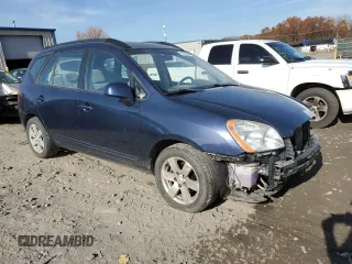2008 Kia Rondo LX with VIN KNAFG526087154132, listed as a Copart auction lot 77683004 with 117,550 mi miles and Salvage Title. Bid and sale history available at carsss.com. Image 4.