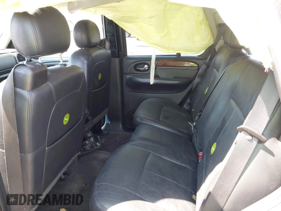 2007 GMC Envoy Denali with VIN 1GKES63MX72103849, listed as a IAAI auction lot 41904190 with 237,261 mi miles. Bid and sale history available at carsss.com. Image 8.