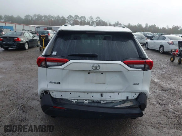 2019 Toyota RAV4 XLE with VIN JTMW1RFV8KD006767, listed as a IAAI auction lot 41126402 with 69,913 mi miles. Bid and sale history available at carsss.com. Image 16.